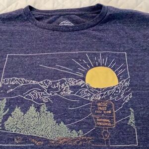 ST JOHN’S  Outdoor T ~ Shirt